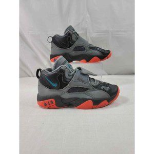 BOYS NIKE AIR SPEED TURF GREY BLACK ORANGE 535735-036 BASKETBALL SHOES SZ 4.5Y